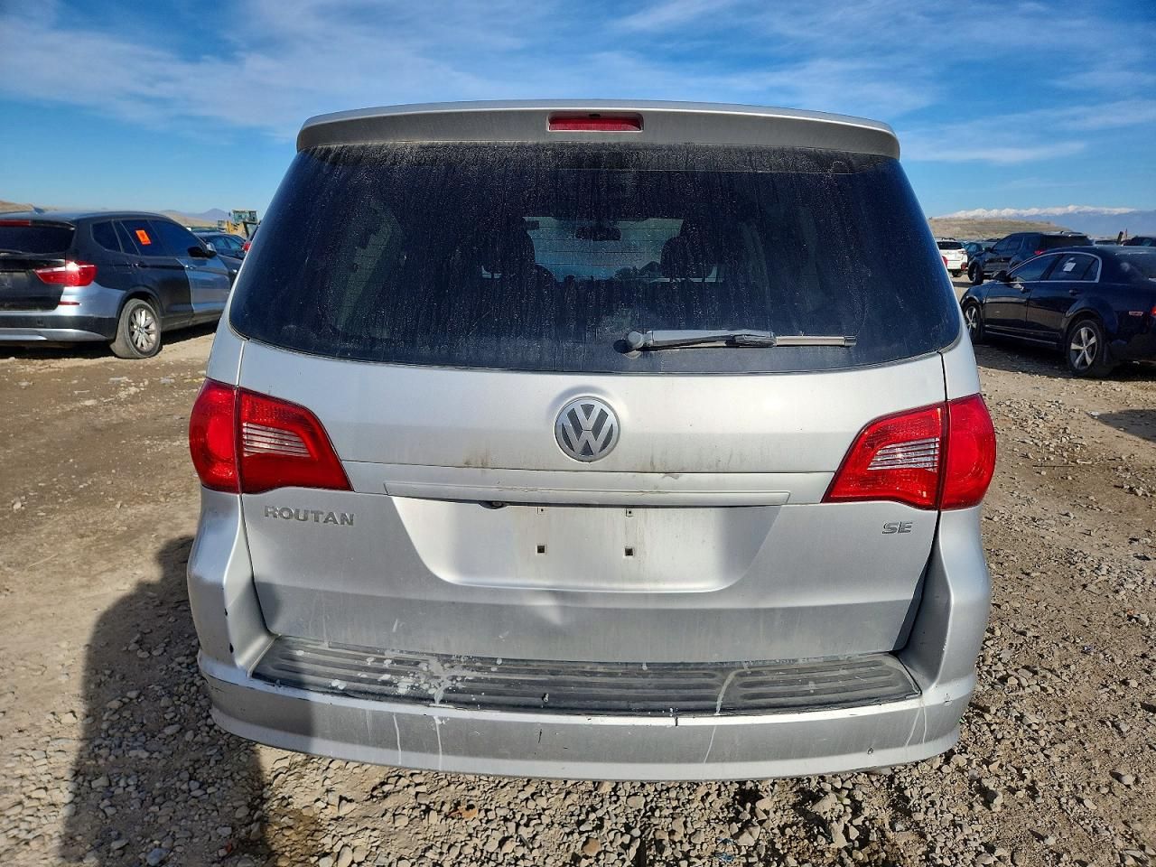 2011 Volkswagen Routan se
