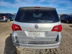 2011 Volkswagen Routan se