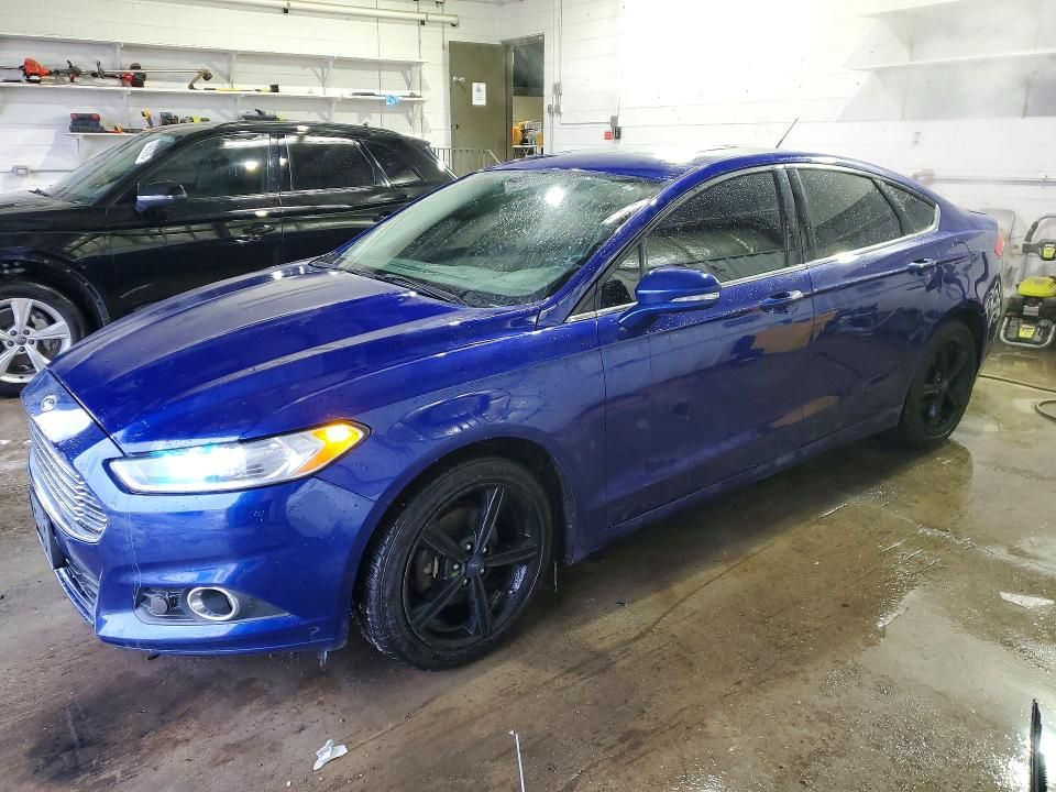 2016 Ford Fusion se