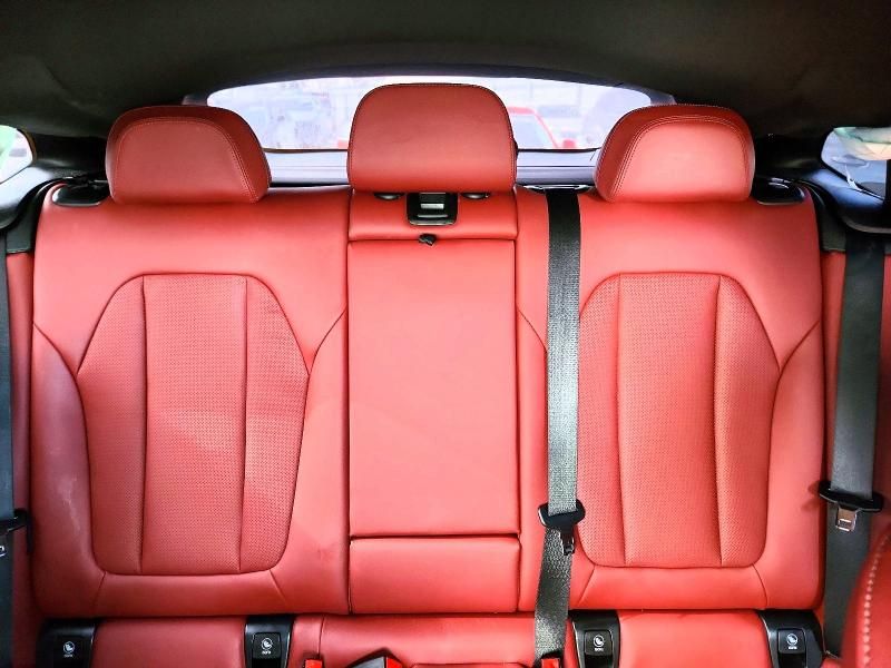 2025 BMW X4 Xdrive30i