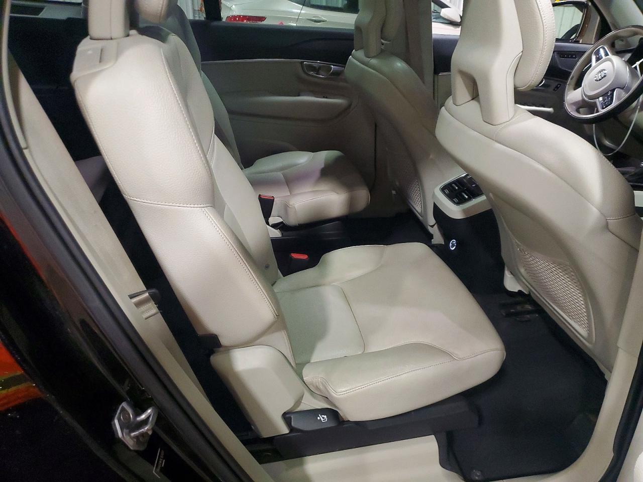 2020 Volvo Xc90 T6 Momentum