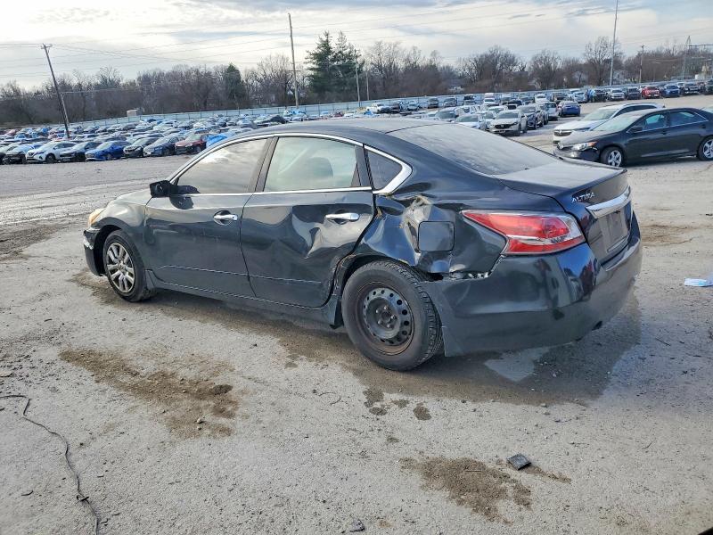 2015 Niss Altima