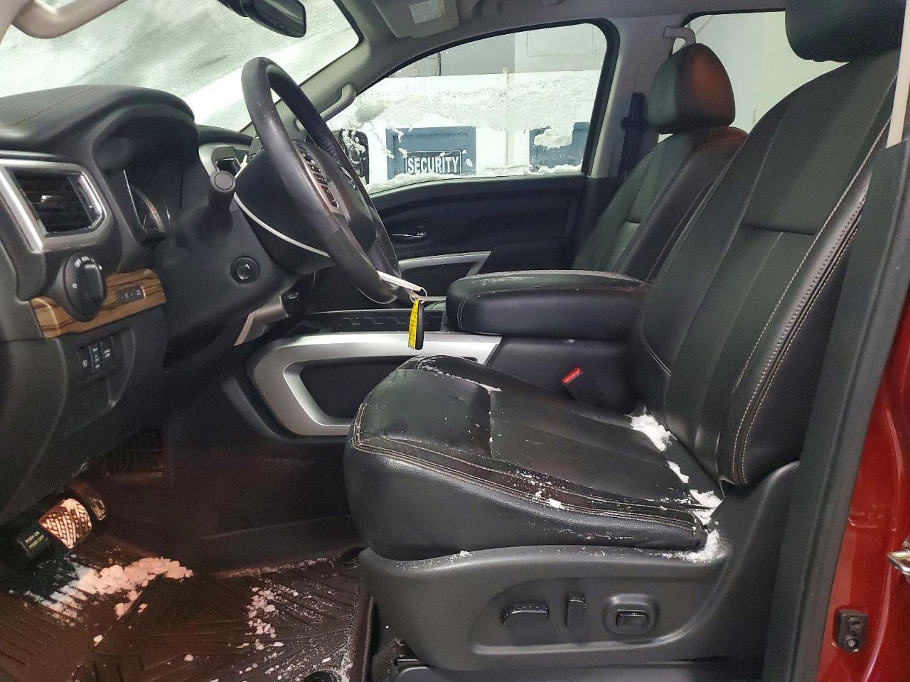 2016 Nissan Titan XD SL