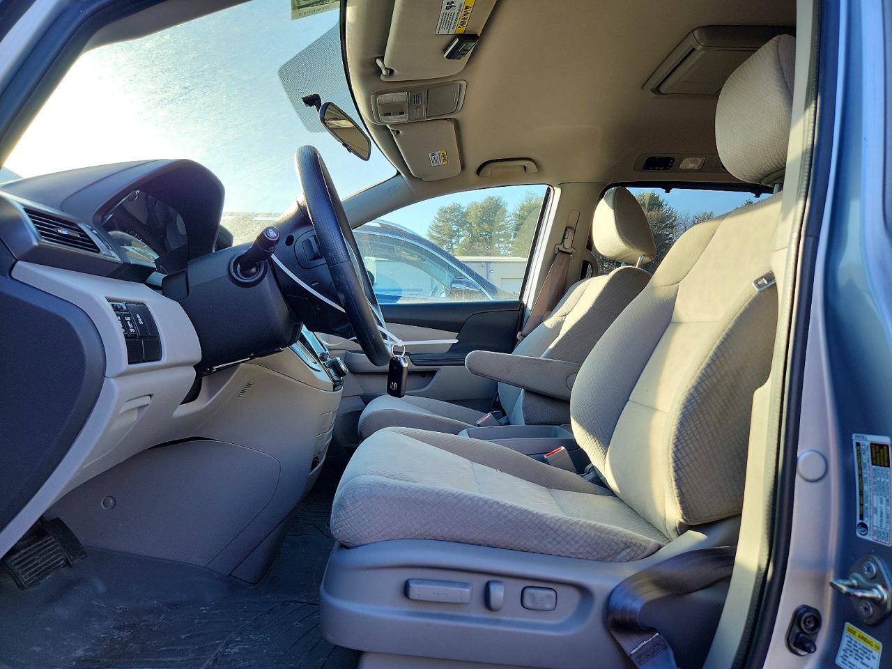 2016 Honda Odyssey se