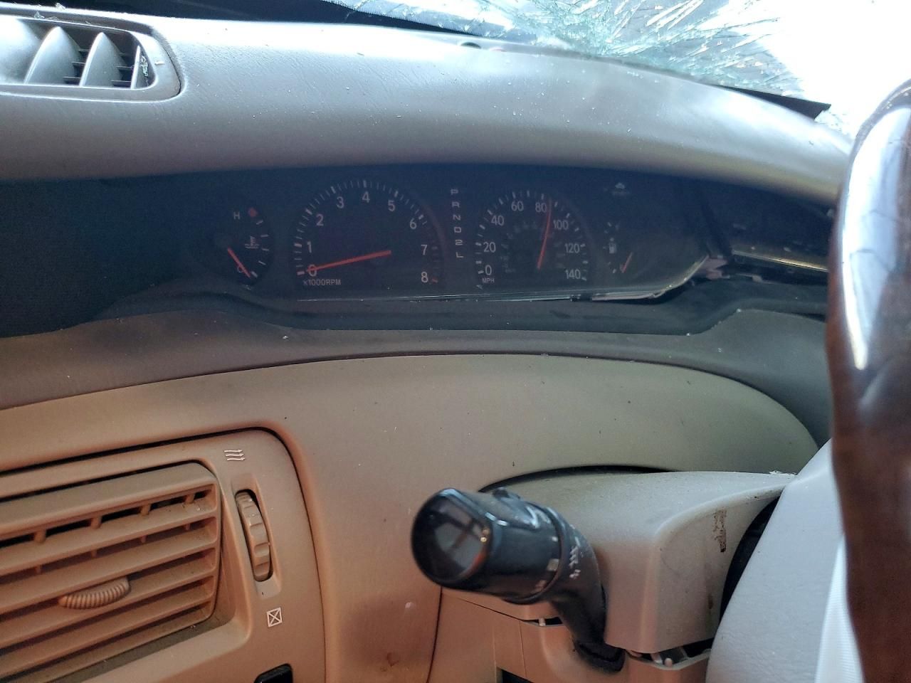 2004 Toyota Avalon xl