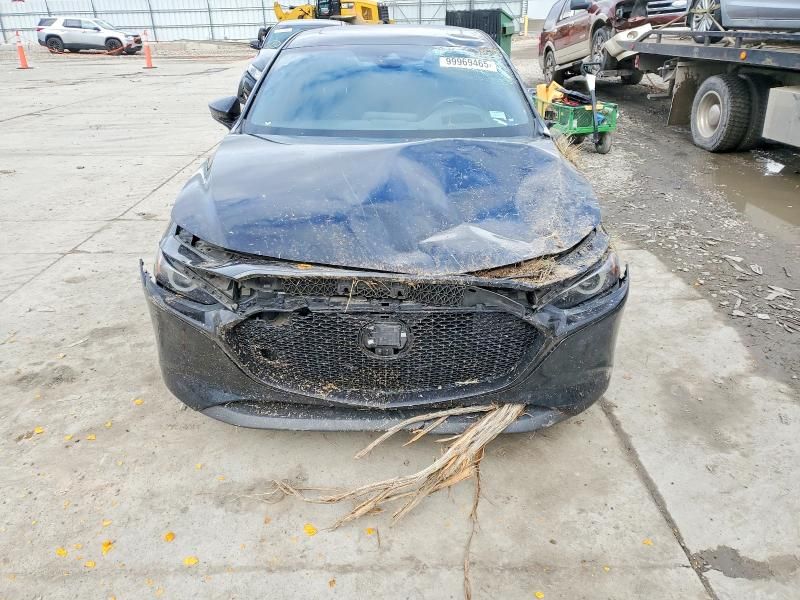 2020 Mazda 3 Premium