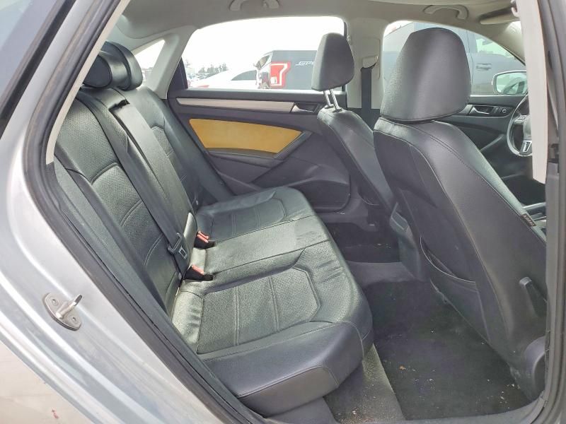 2015 Volkswagen Passat s