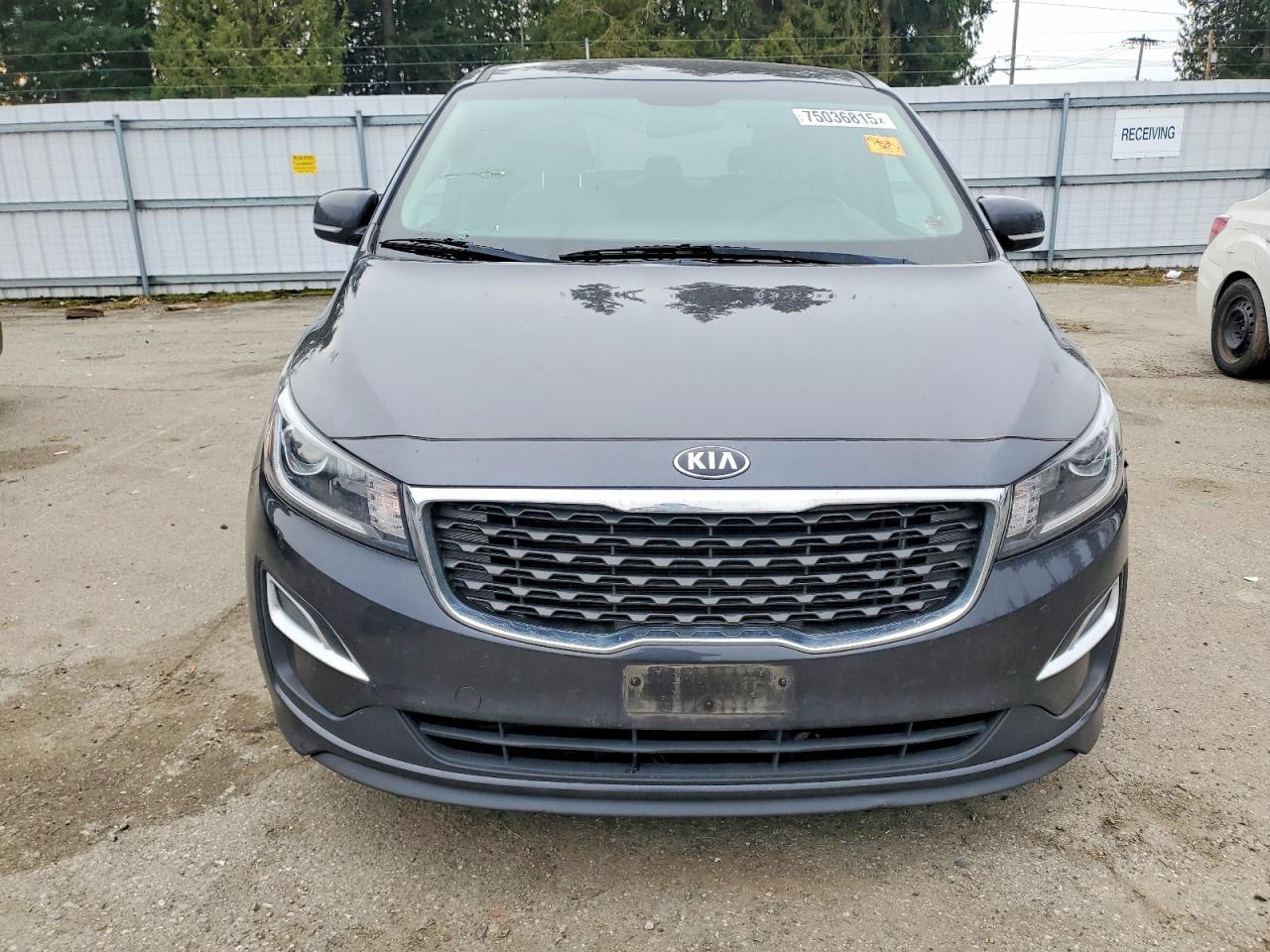 2020 KIA Sedona lx