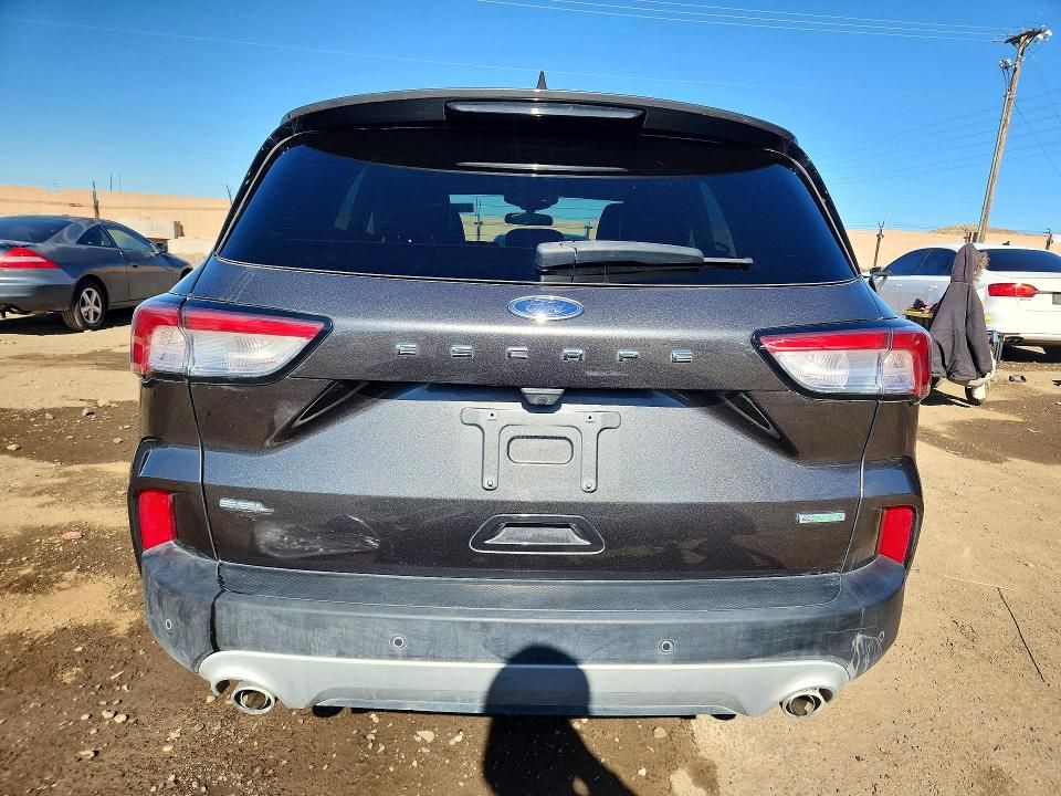 2020 Ford Escape sel