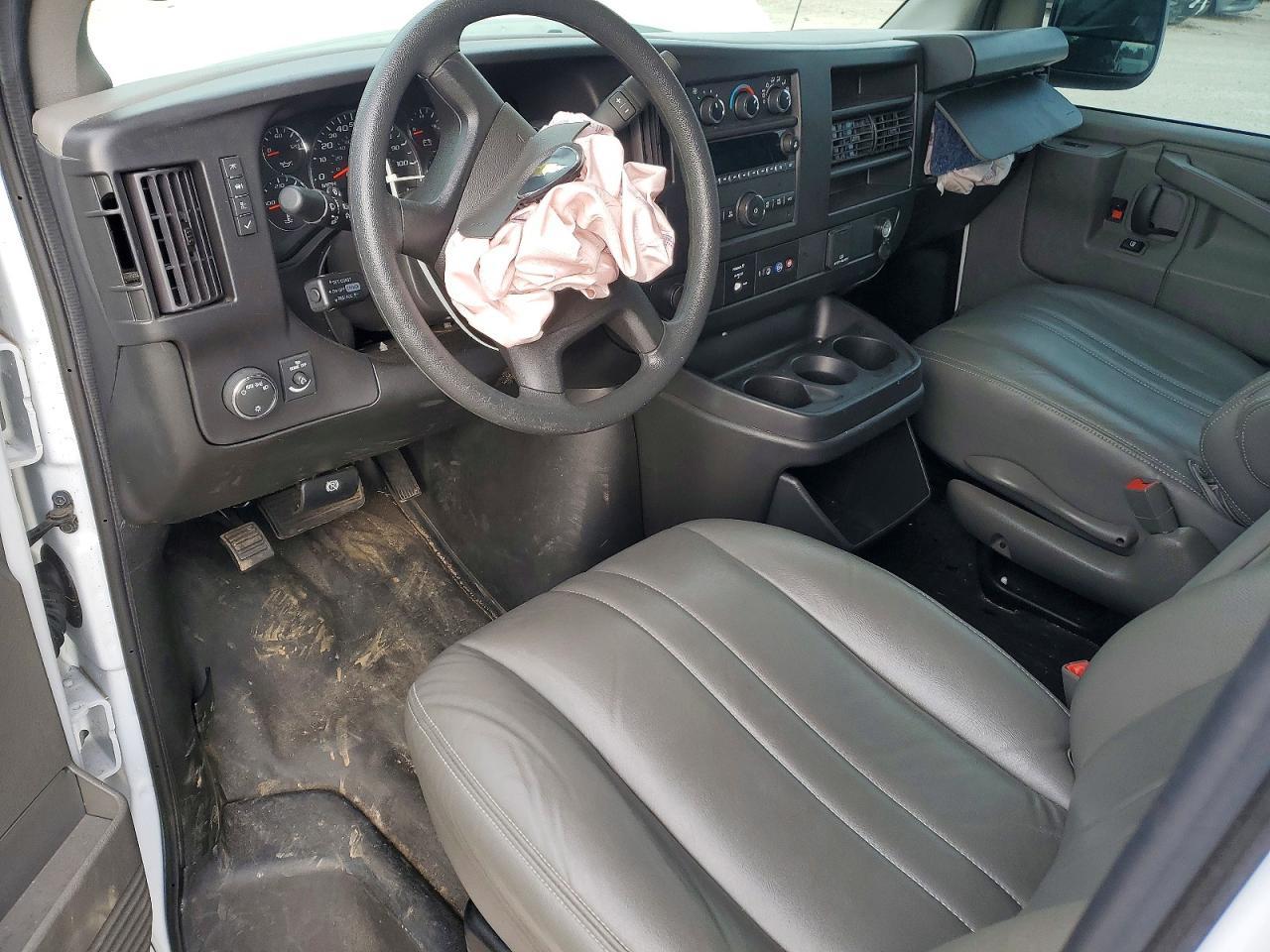 2023 Chevrolet Express G2500