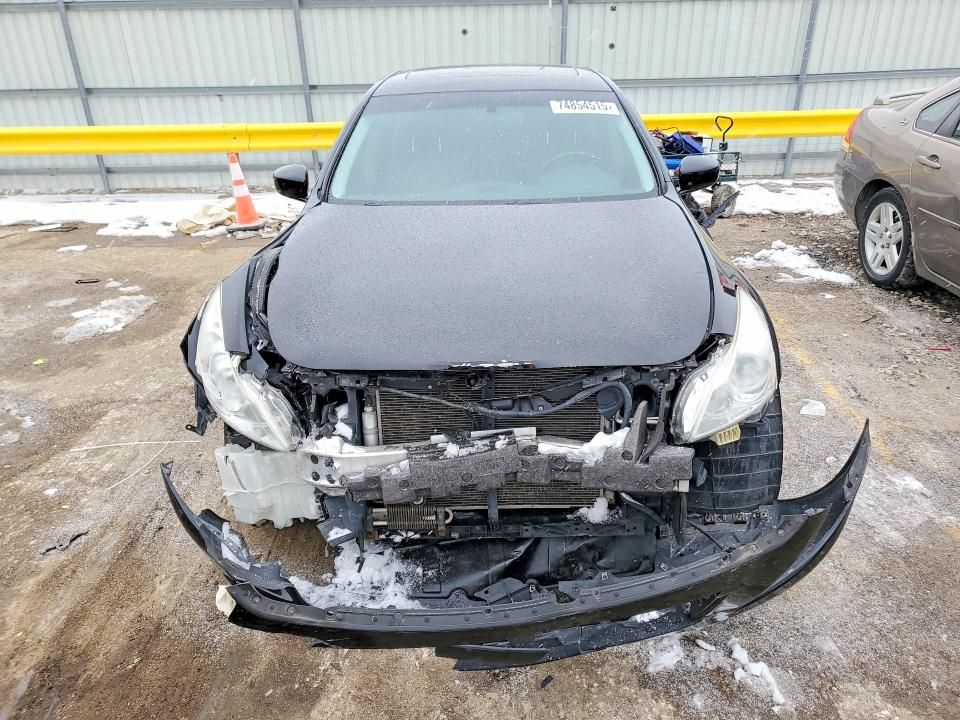 2013 Infiniti G37