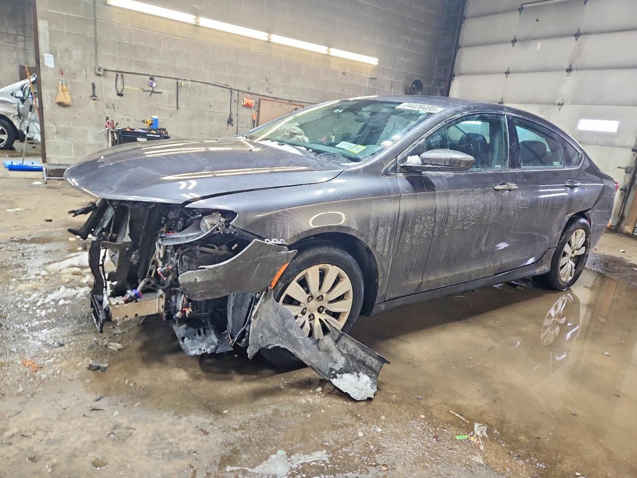 2015 Chrysler 200 lx