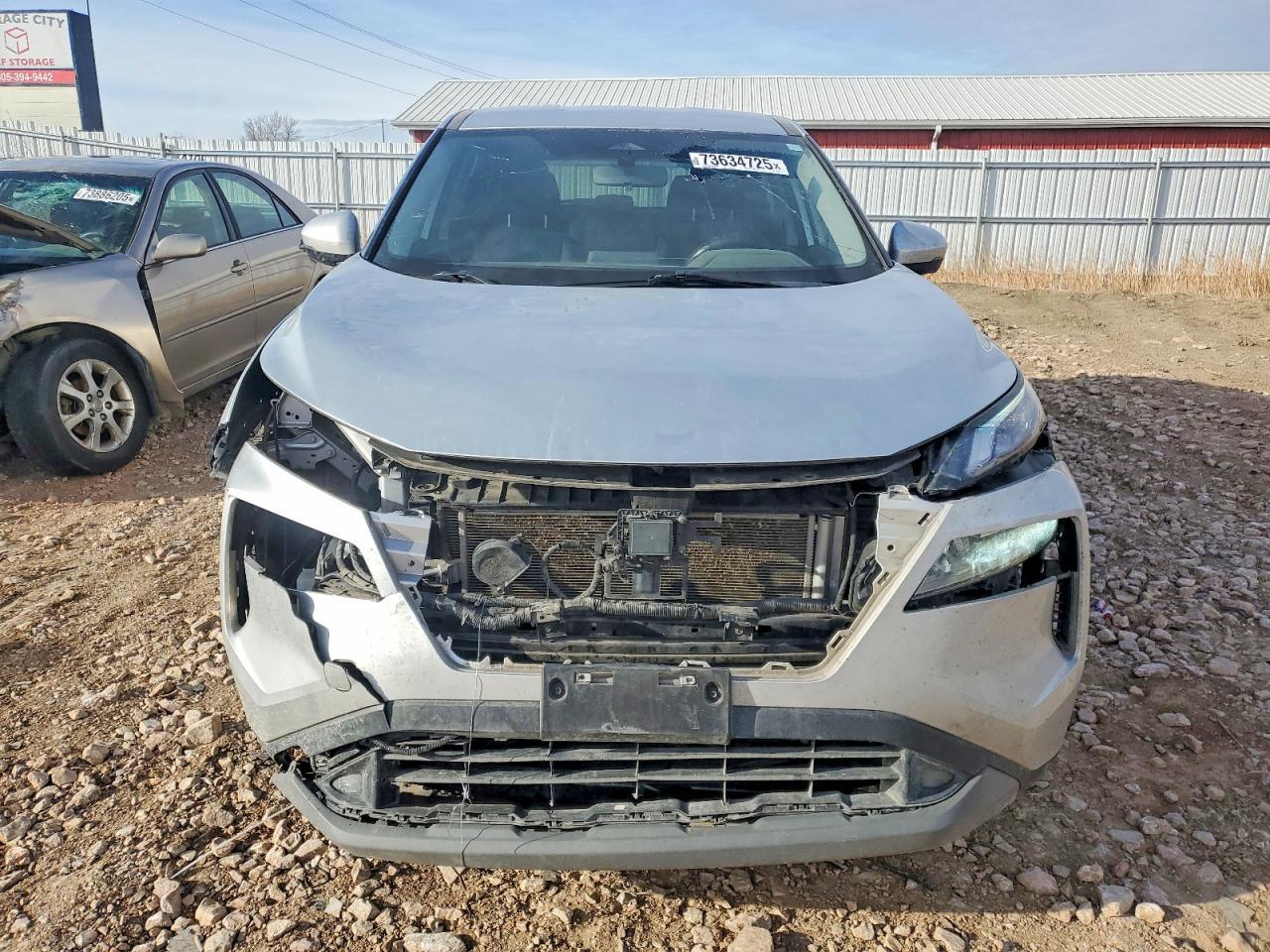 2021 Nissan Rogue sv