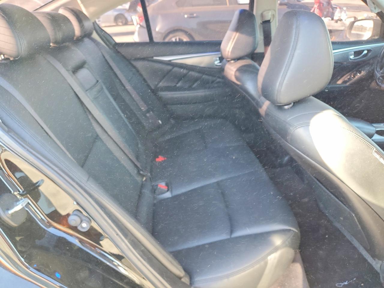 2015 Infiniti Q50 Base