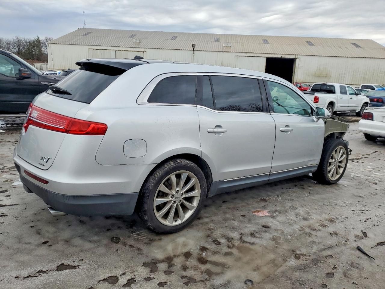 2012 Lincoln MKT
