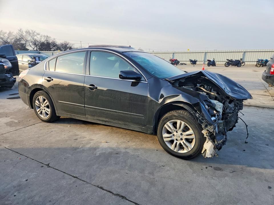 2012 Nissan Altima Base