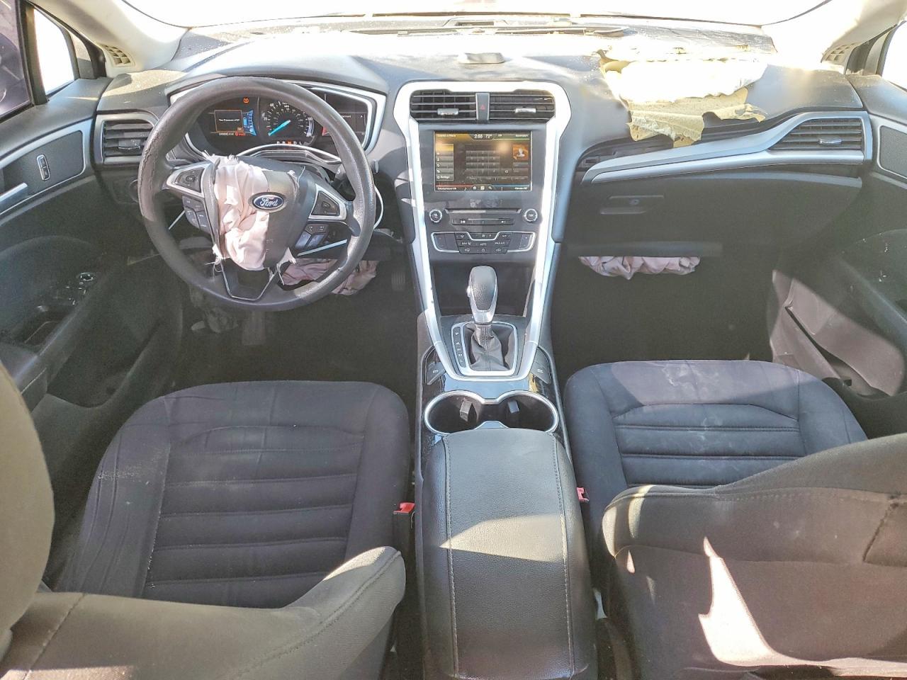 2016 Ford Fusion se Hybrid