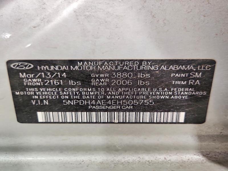 2014 Hyundai Elantra se