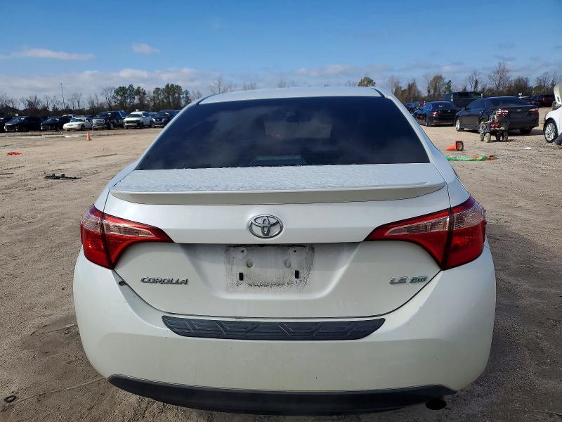 2017 Toyota Corolla le eco