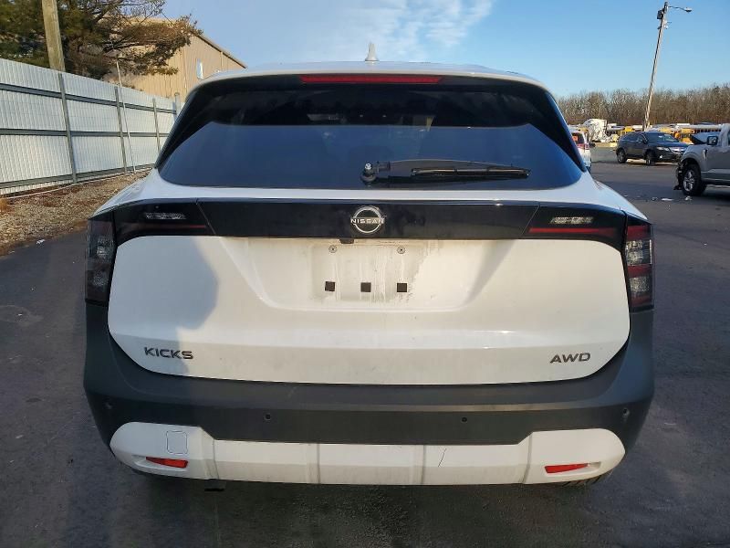 2025 Nissan Kicks sv
