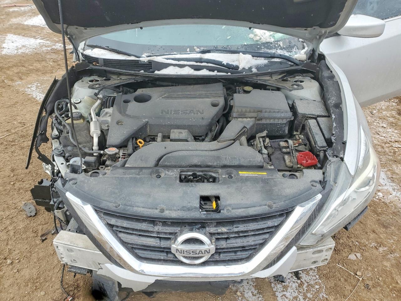 2018 Niss Altima 2.5 sv