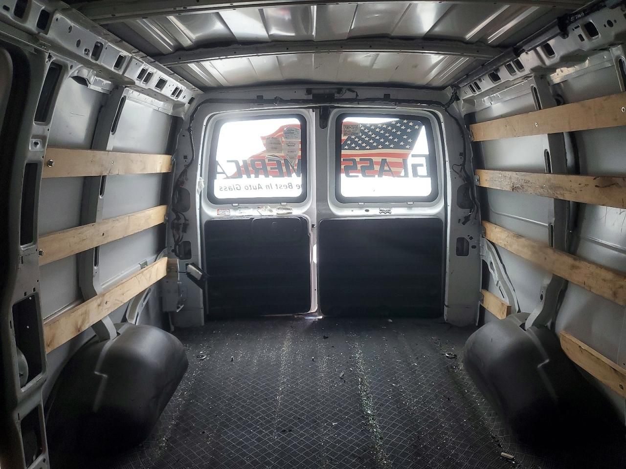 2021 Chevrolet Express G2500