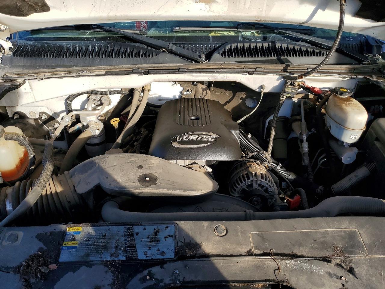 2007 Chevrolet Silverado BOX Truck