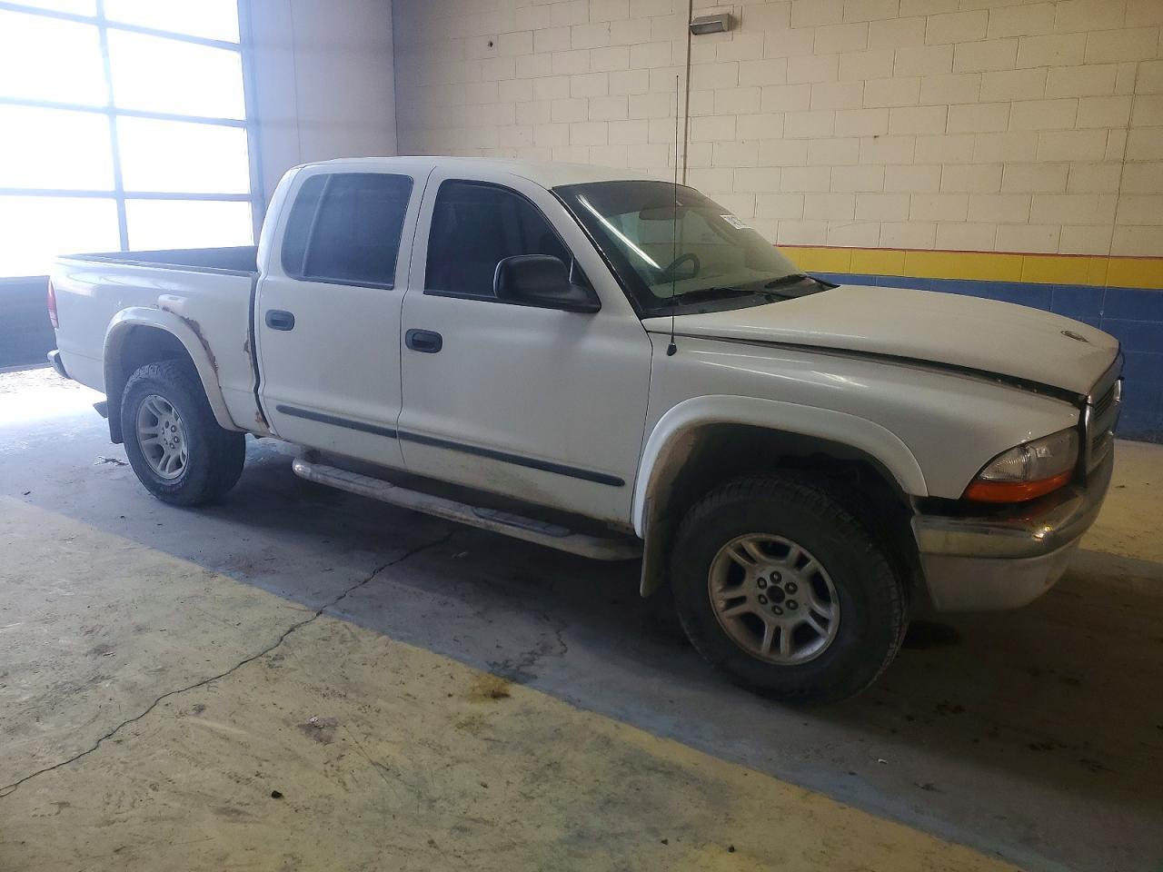 2004 Dodge Dakota Quad slt