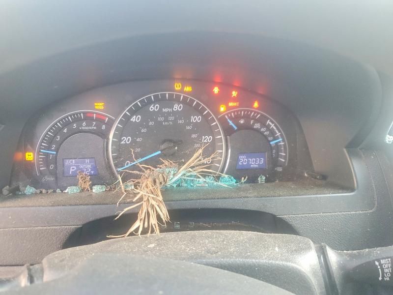 2015 Toyota Camry le