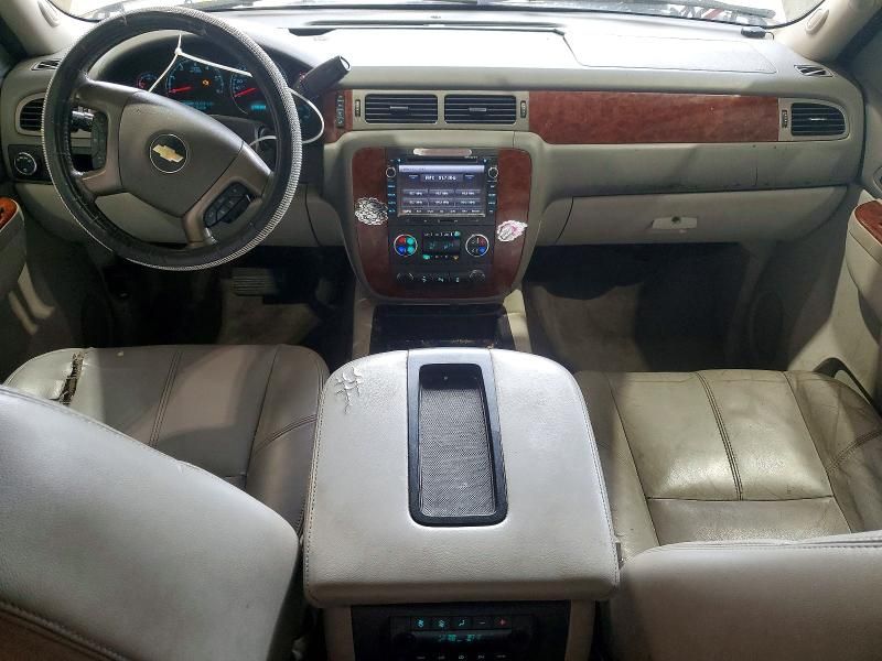 2012 Chevrolet Suburban C1500 lt