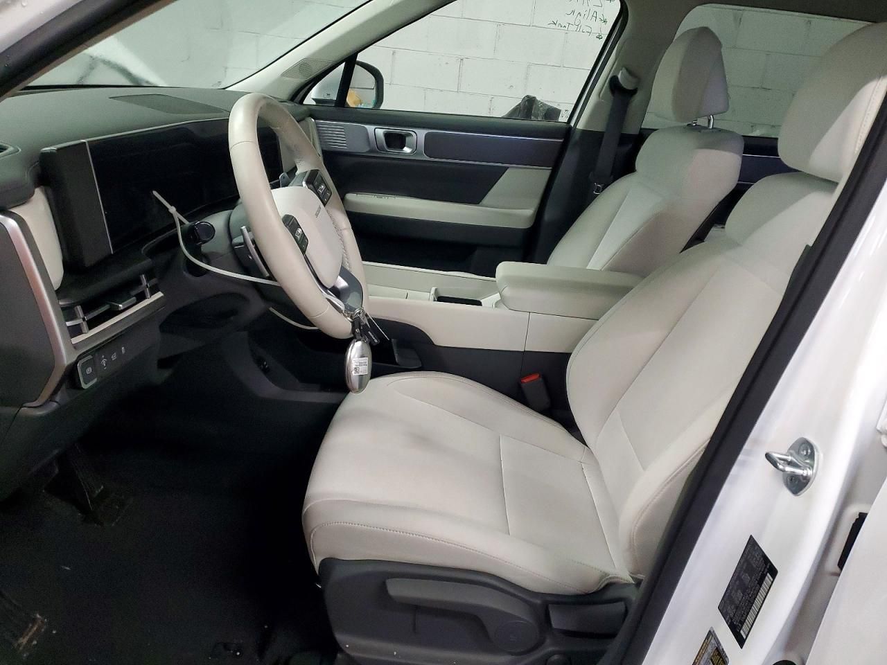 2025 Hyundai Santa fe se