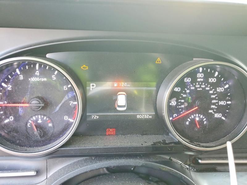 2023 KIA Carnival lx