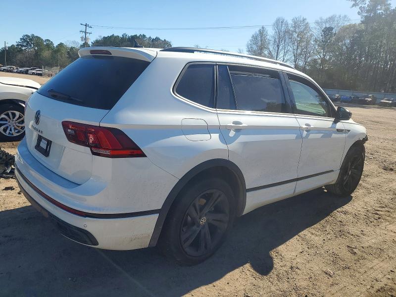 2024 Volkswagen Tiguan se R-line Black
