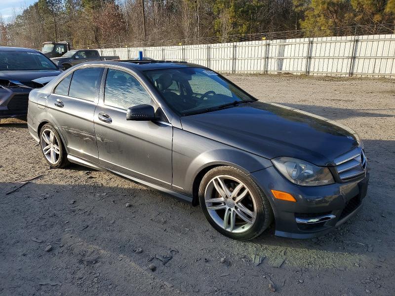 2013 Mercedes-Benz C 250