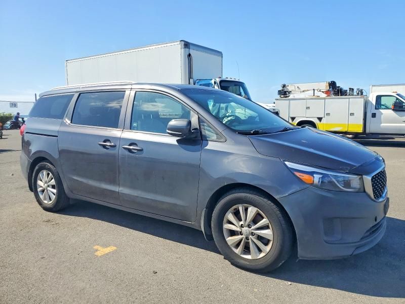 2016 KIA Sedona lx