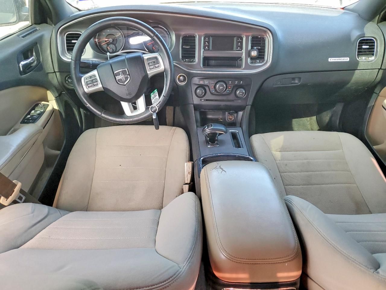 2012 Dodge Charger se