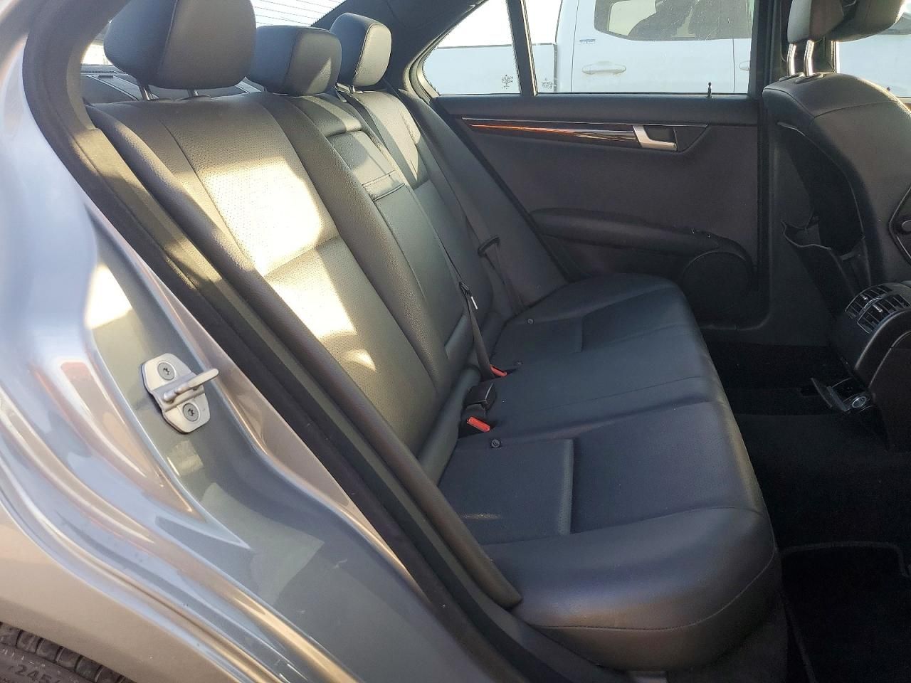 2014 Mercedes-Benz C 250