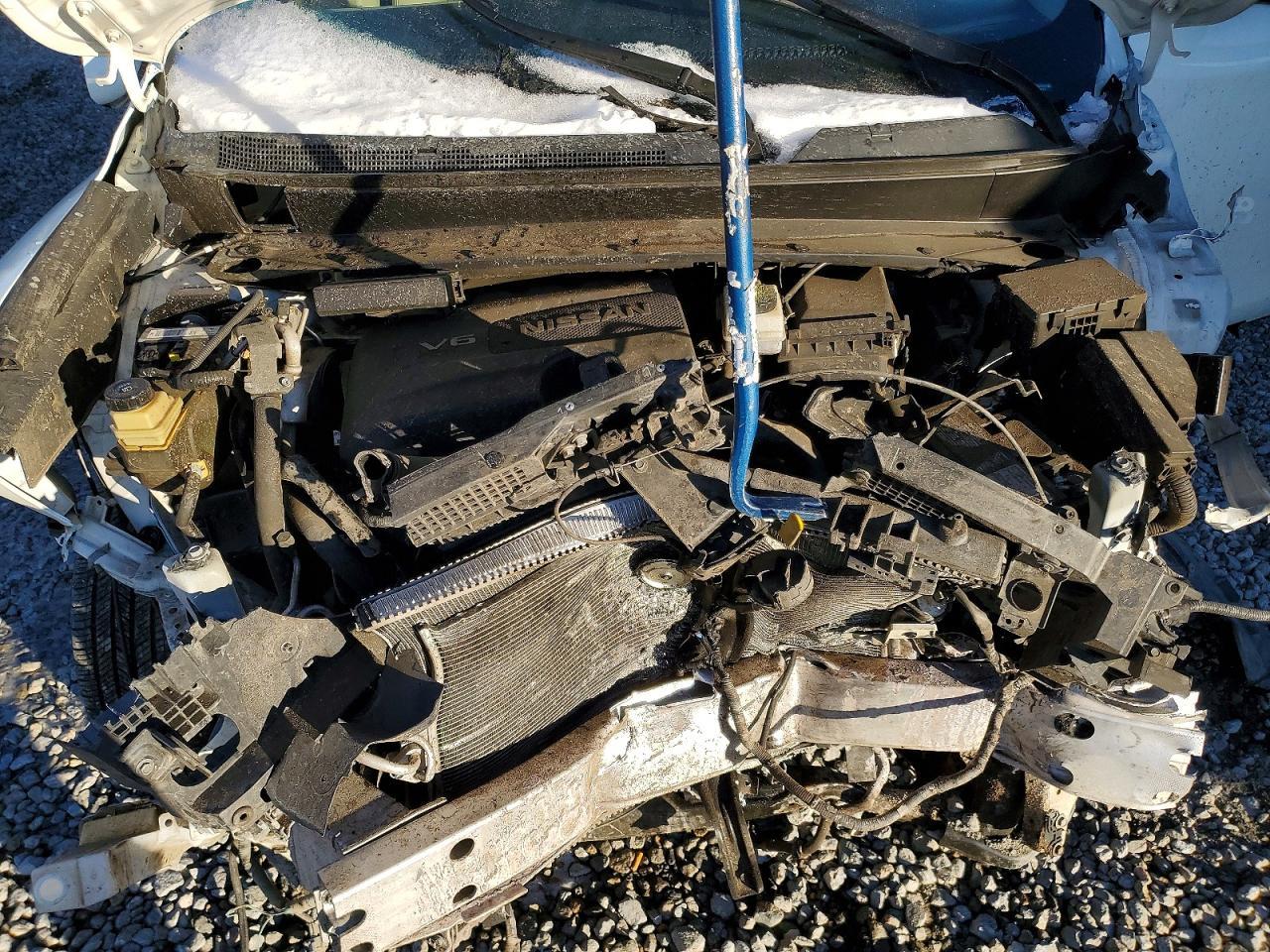 2020 Nissan Pathfinder sl