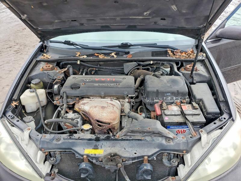 2003 Toyota Camry le