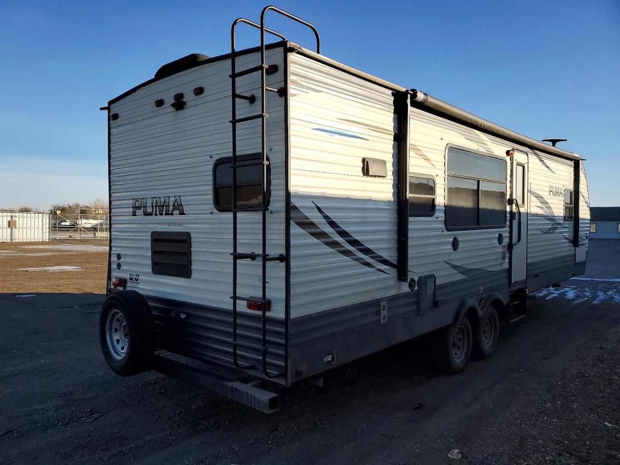 2018 Wildwood 2018 Forest River Puma-RV