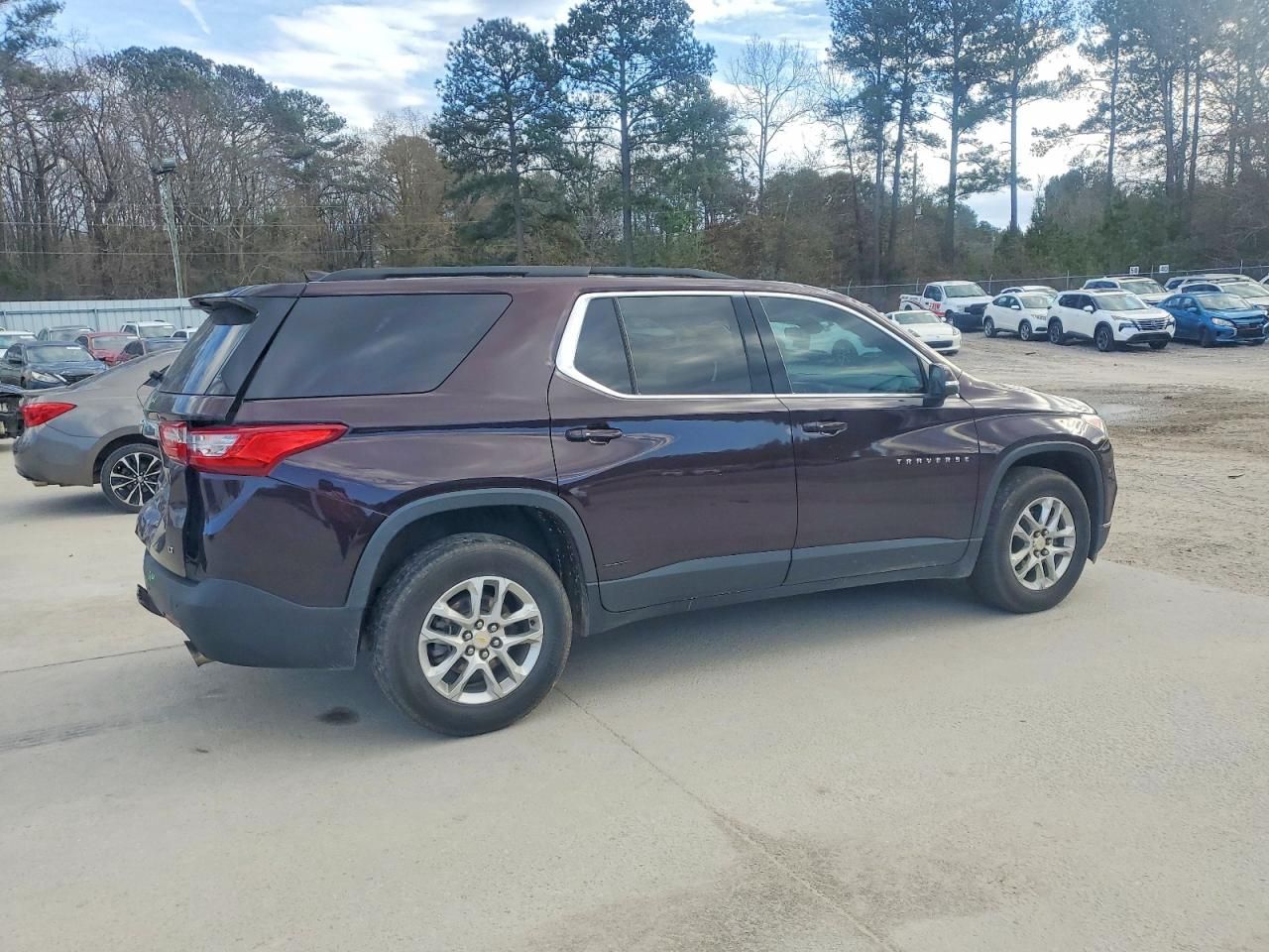2021 Chevrolet Traverse lt