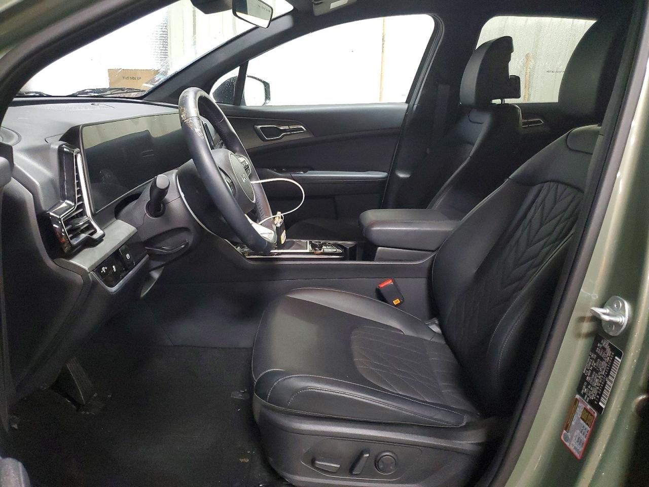 2025 KIA Sportage x Line