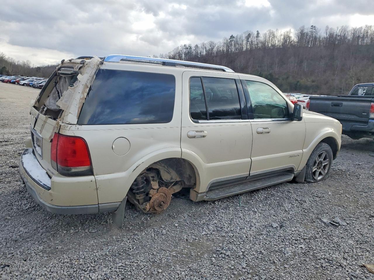 2005 Lincoln Aviator