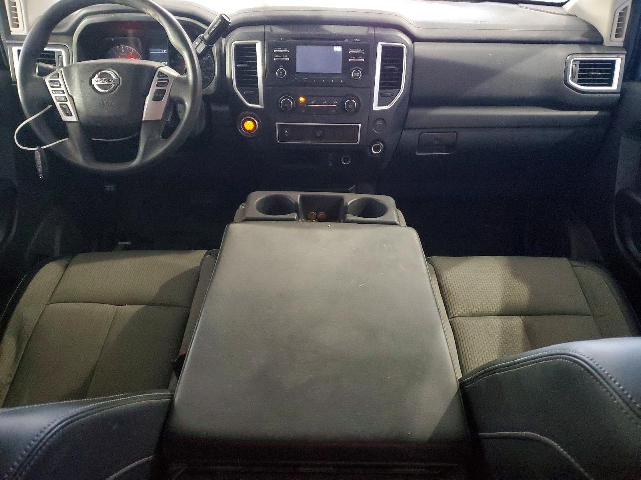 2017 Nissan Titan S