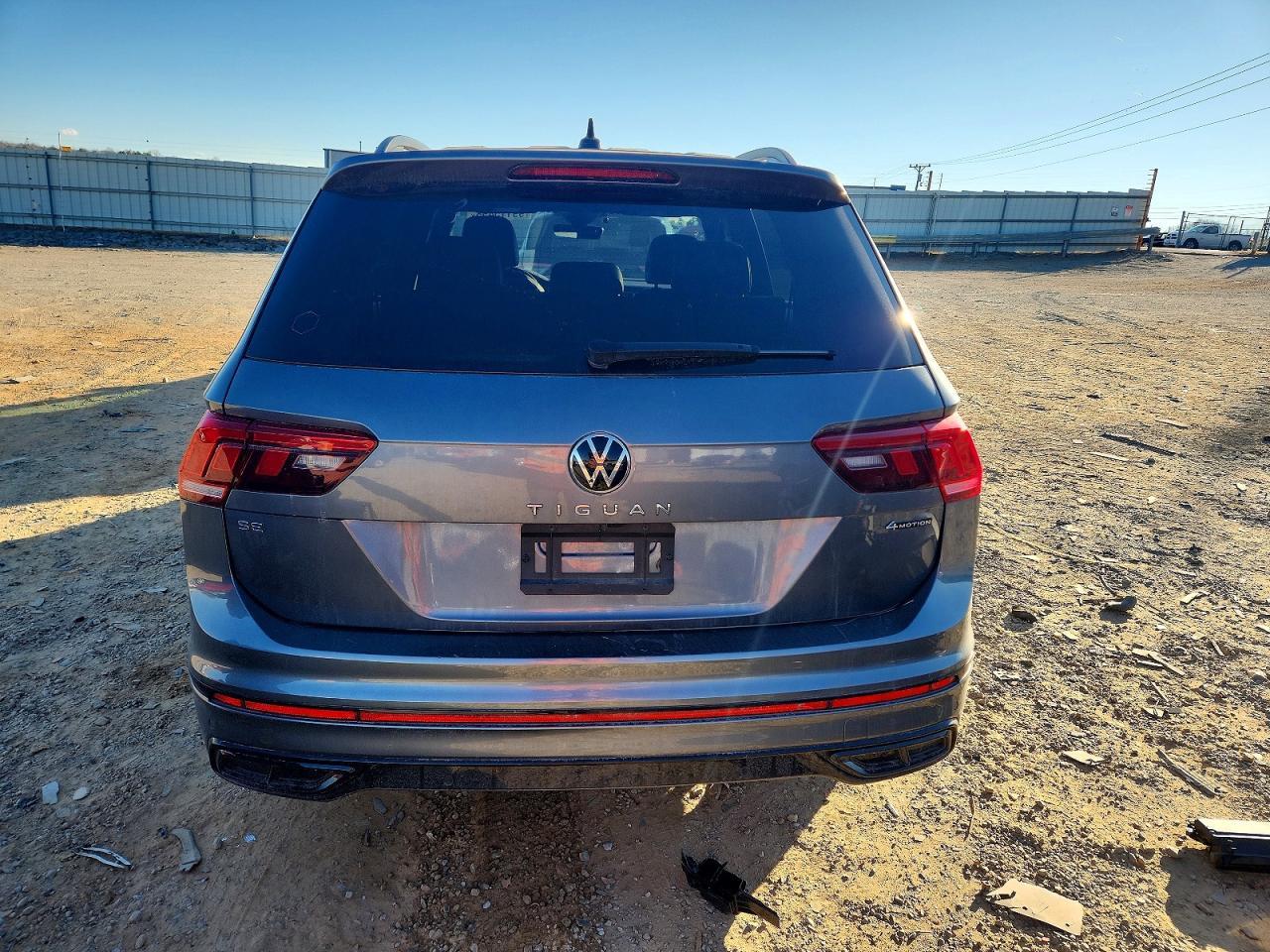 2024 Volkswagen Tiguan se R-line Black