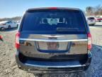 2014 Chrysler Town & Country Touring l