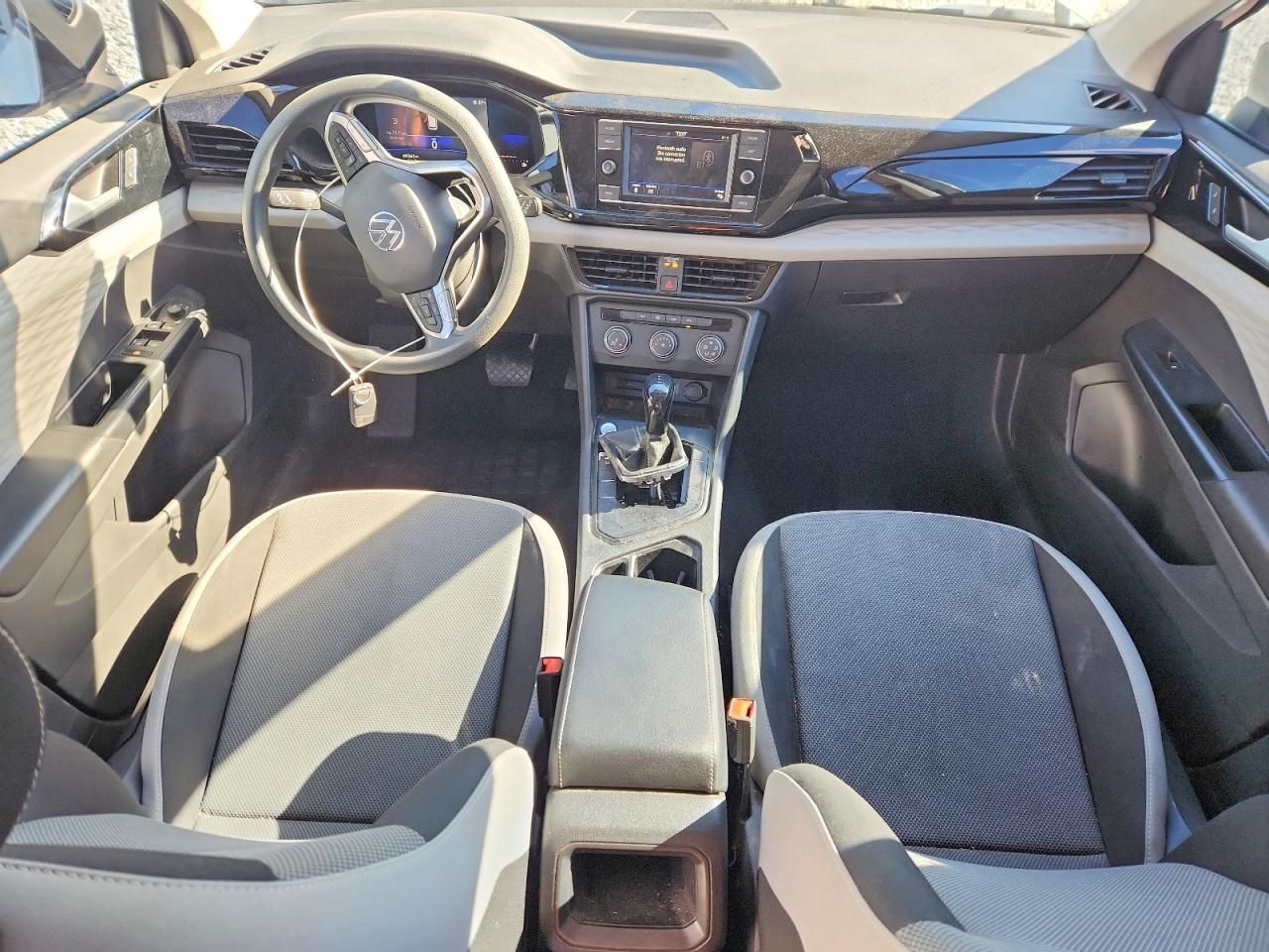 2022 Volkswagen Taos s