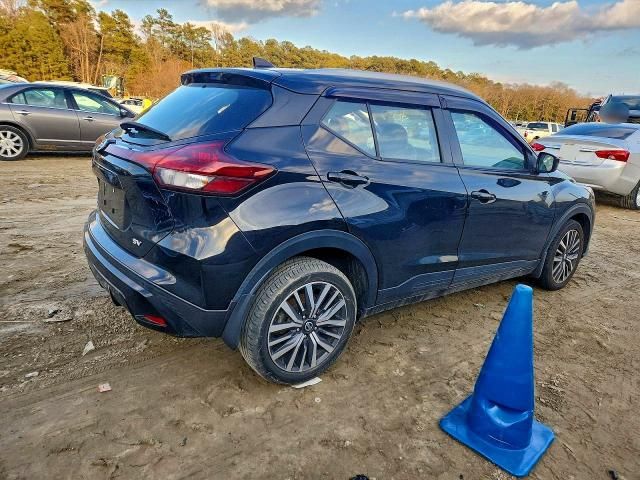 2021 Nissan Kicks sv