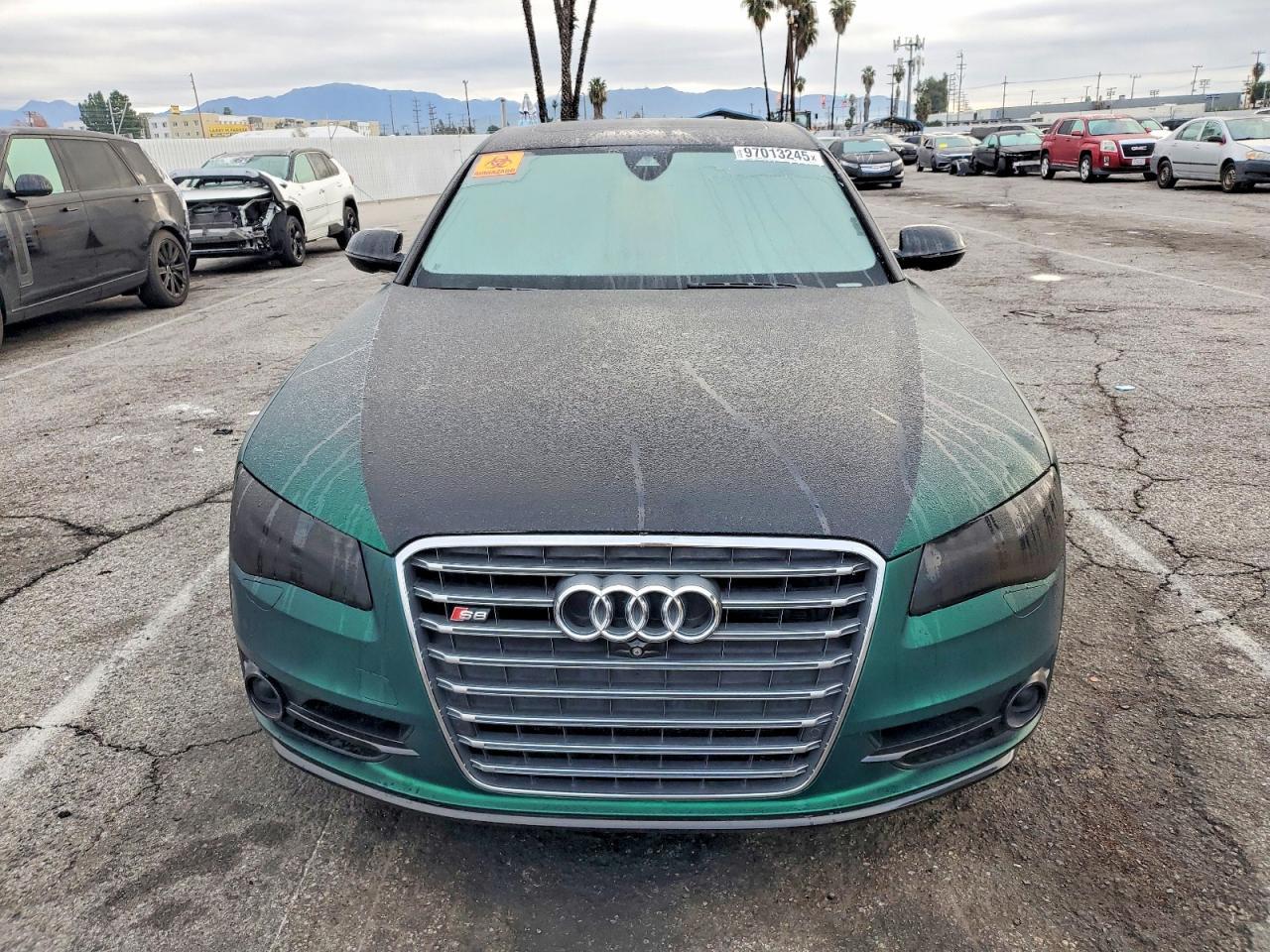 2013 Audi S8 Quattro