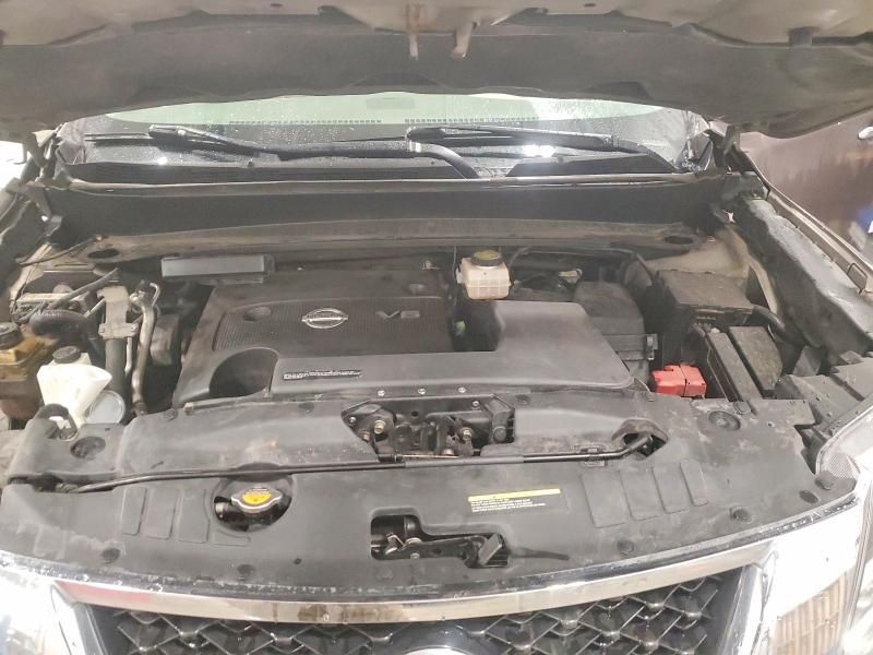 2014 Nissan Pathfinder s